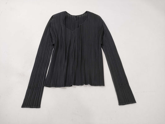 ISSEY MIYAKE Pleats Please Cardigan Black Top