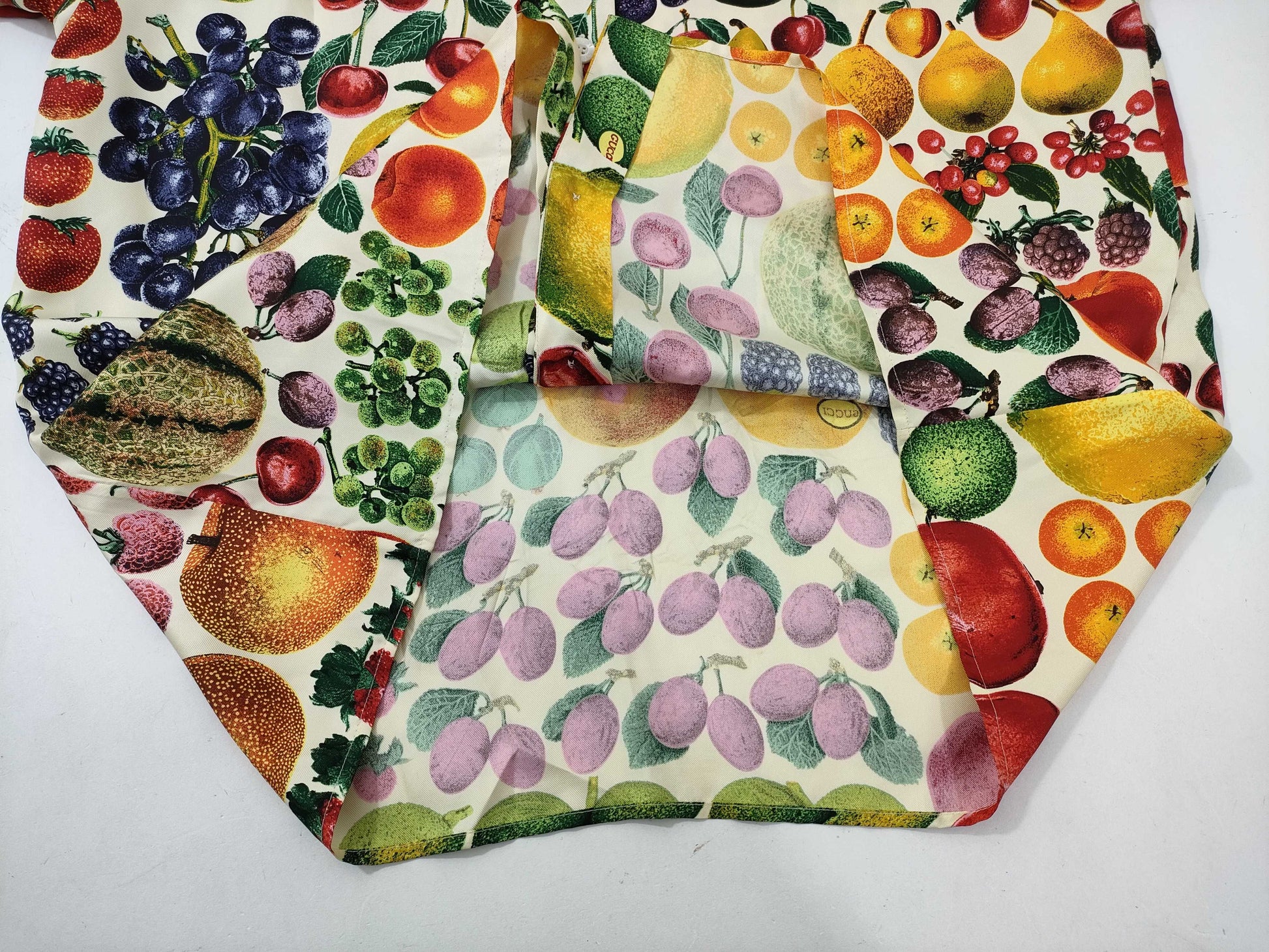 GUCCI 100% Silk Shirt with Fruit Pattern
