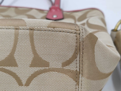 COACH Signature 2-Piece Handbag