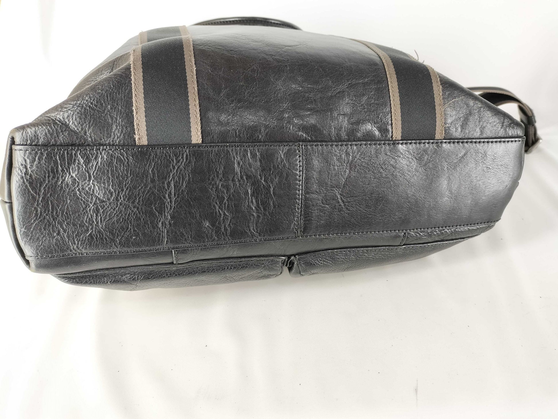 COACH F70558 2-Way Shoulder Bag
