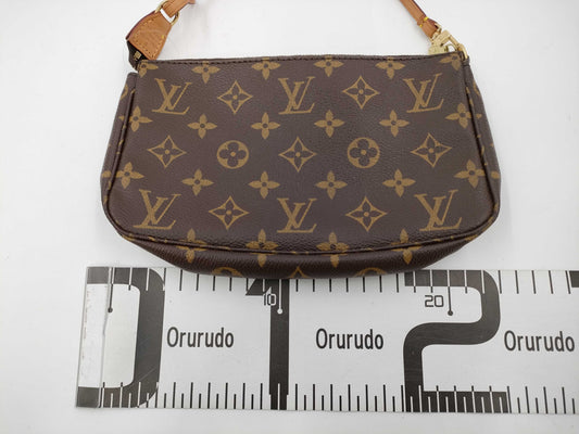 LOUIS VUITTON Monogram M40712 Pochette Accessoires Handbag