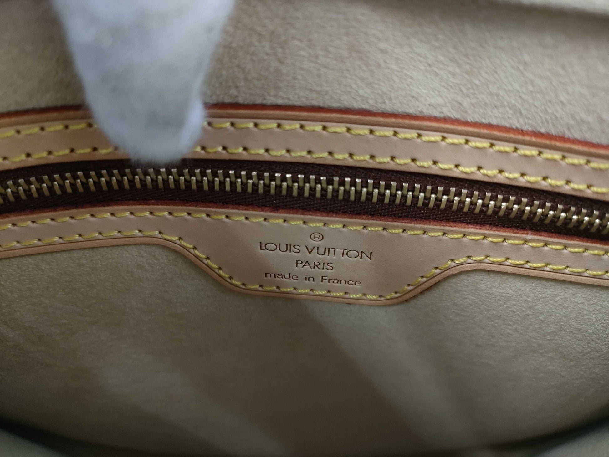 LOUIS VUITTON Monogram Looping Shoulder Bag