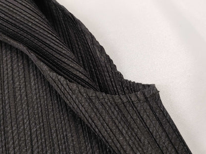 ISSEY MIYAKE Pleats Please Sleeveless Top