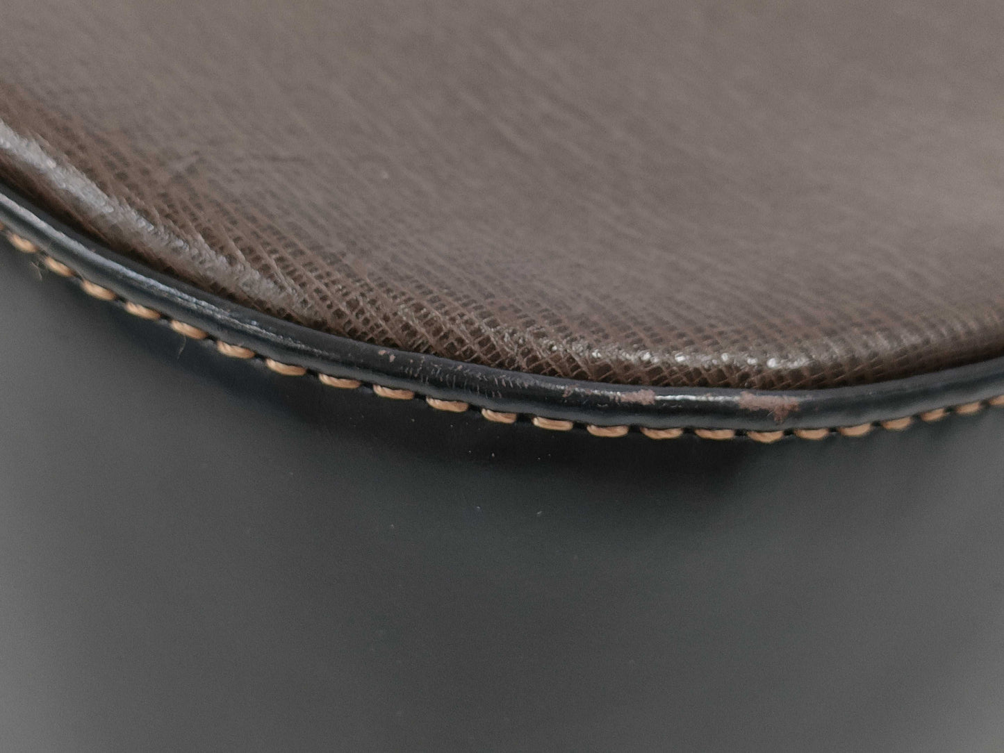 BURBERRY Leather One-Shoulder Shoulder Bag