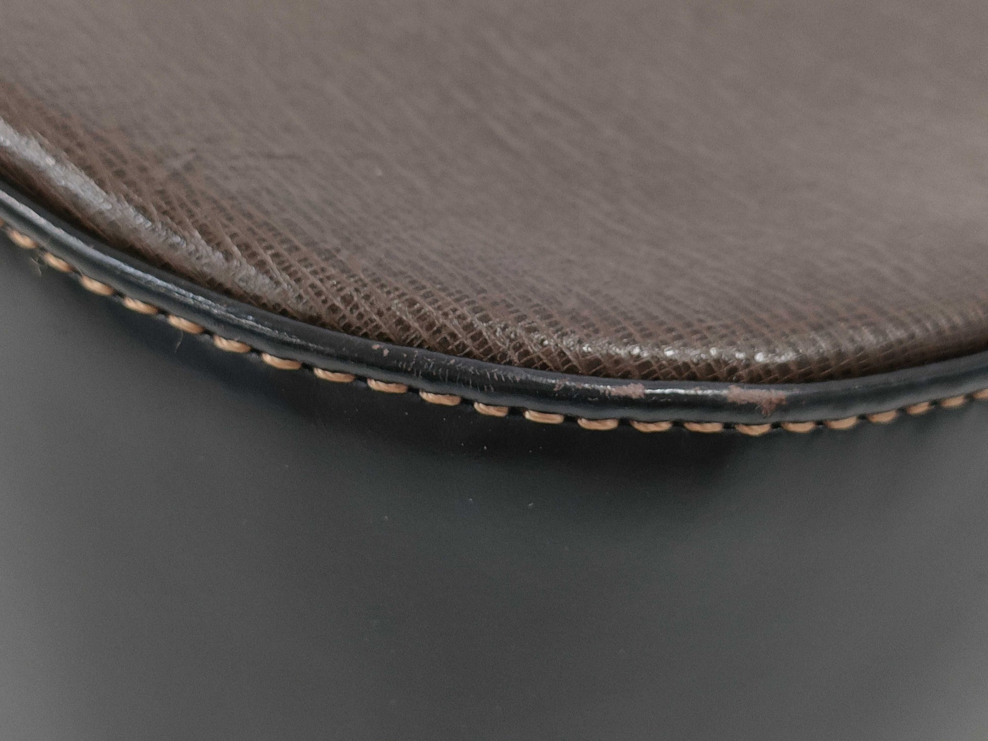 BURBERRY Leather One-Shoulder Shoulder Bag