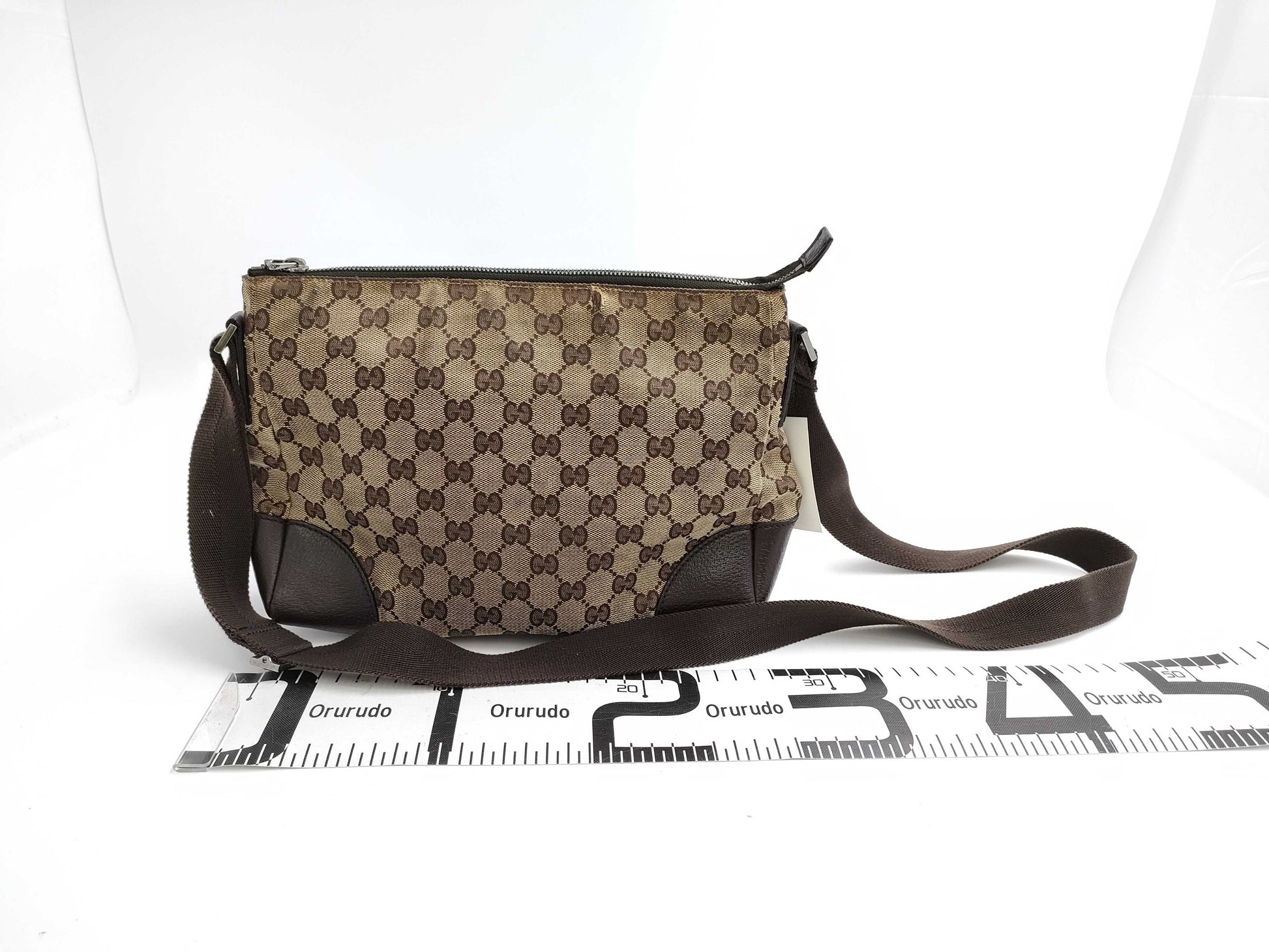GUCCI GG Canvas 114273 001998 Shoulder Bag