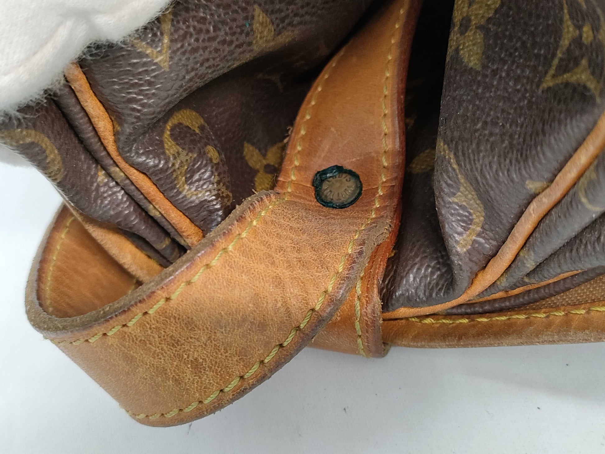 LOUIS VUITTON Monogram M42254 Saumur 35 Shoulder Bag