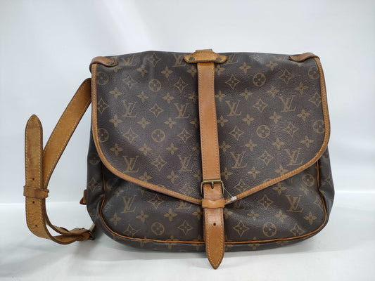 LOUIS VUITTON Monogram M42254 Saumur 35 Shoulder Bag