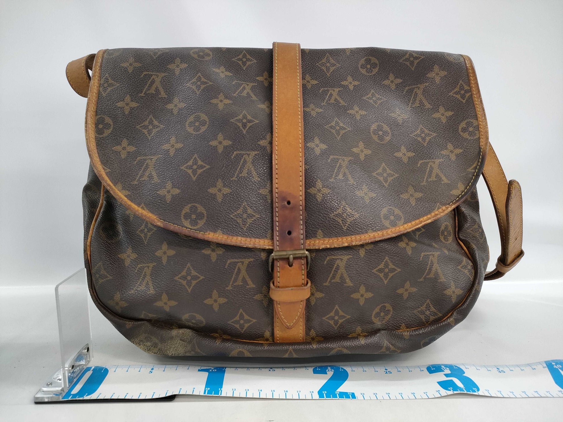 LOUIS VUITTON Monogram M42254 Saumur 35 Shoulder Bag