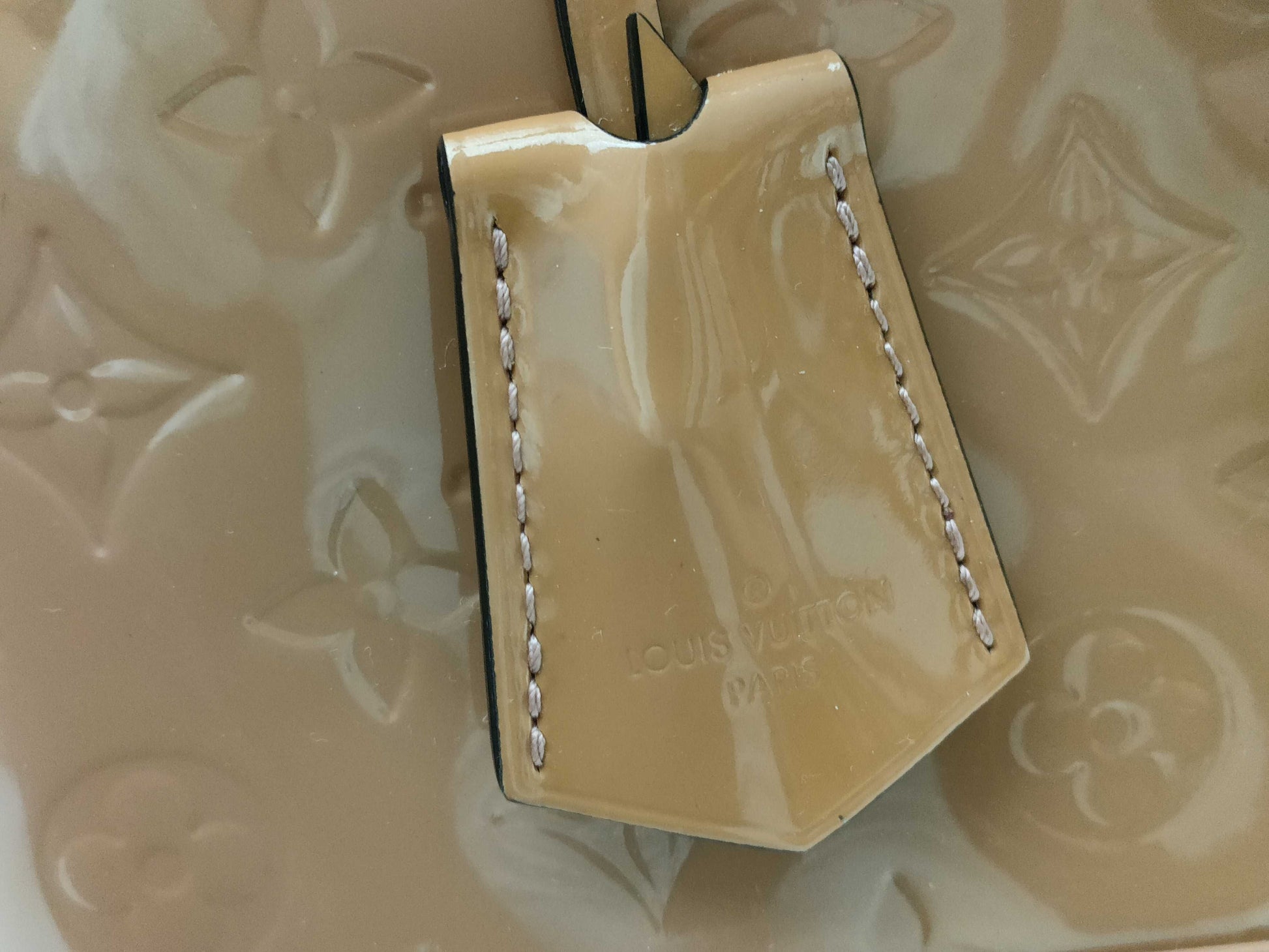 LOUIS VUITTON M91583 Vernis Alma PM Handbag