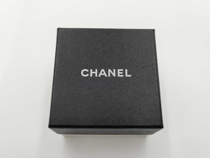 CHANEL 94A Pearl Earrings