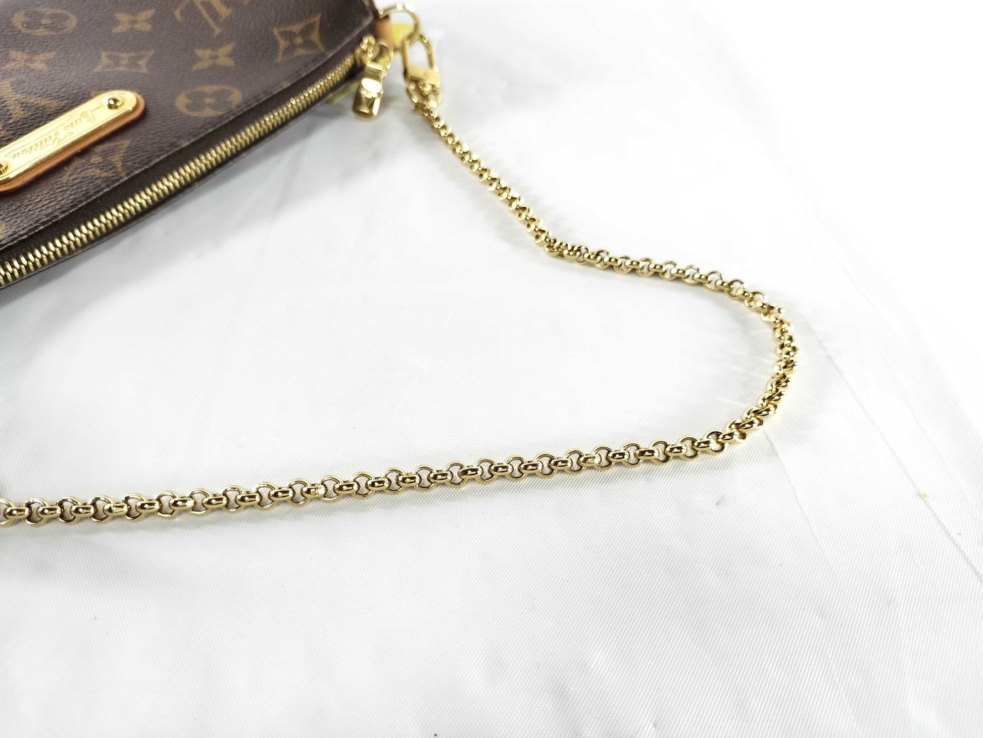 LOUIS VUITTON M95567 Monogram Eva Shoulder Bag