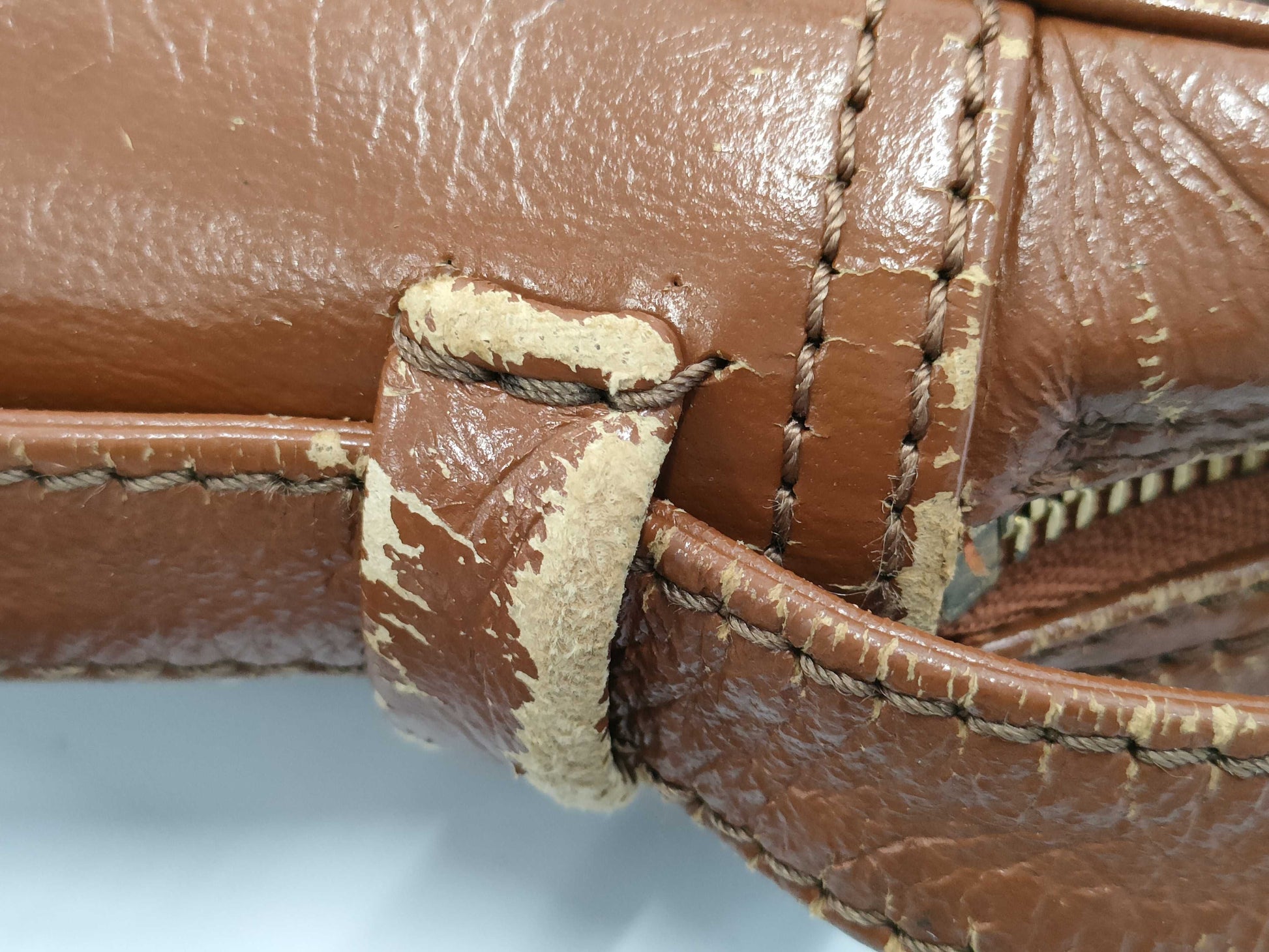 LOUIS VUITTON Monogram Shoulder Bag 