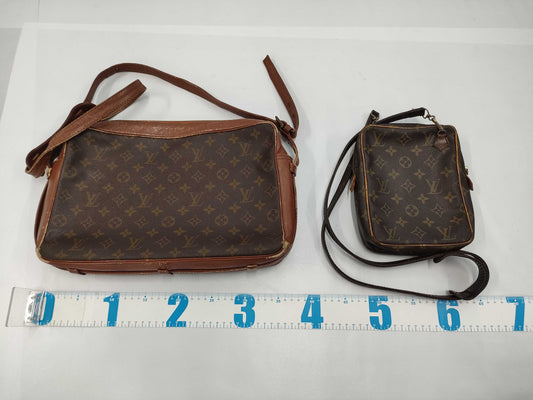 LOUIS VUITTON Monogram Shoulder Bag 