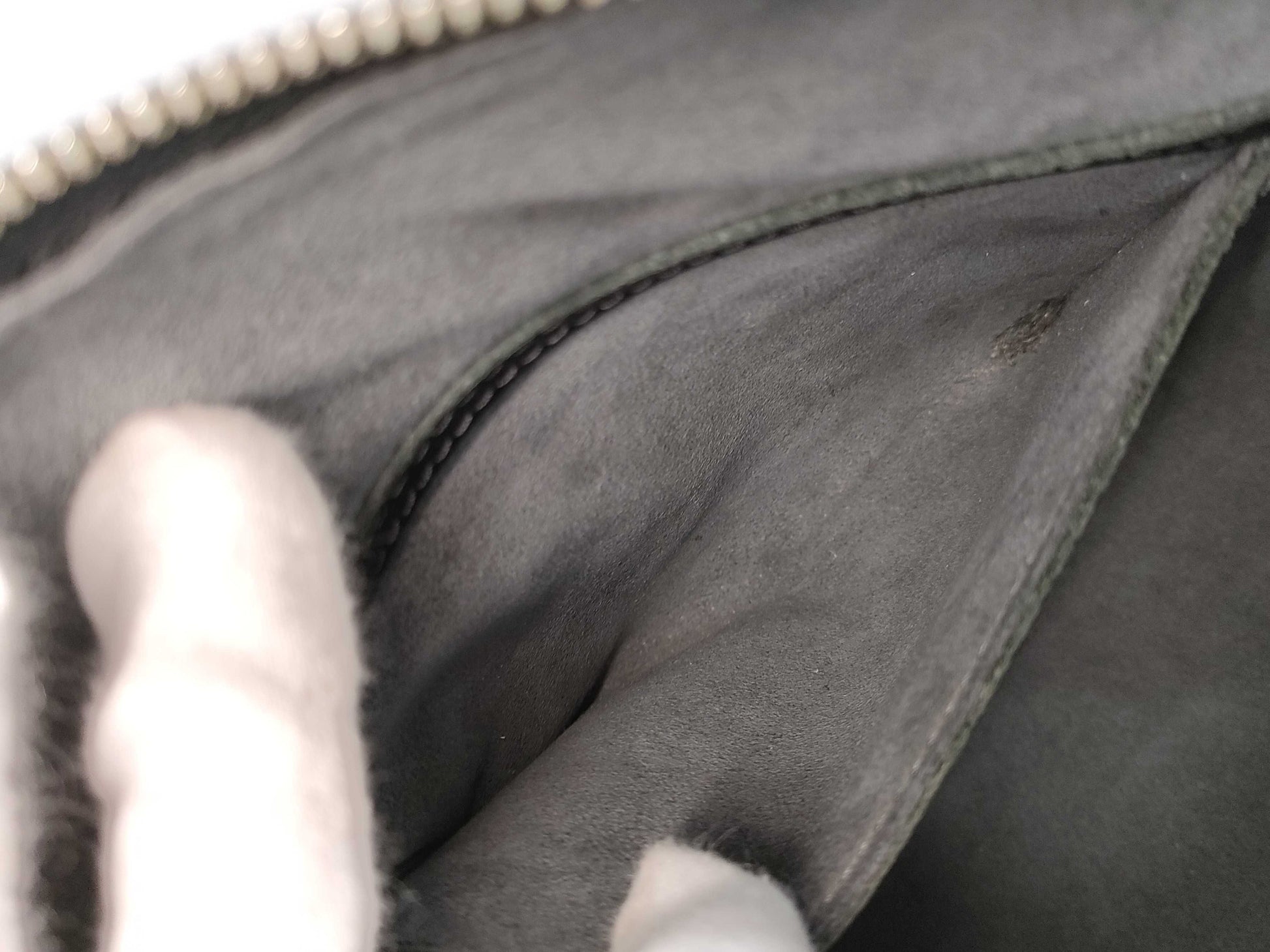 LOUIS VUITTON Epi Alma PM Boston Bag with Cracked Zipper Rail