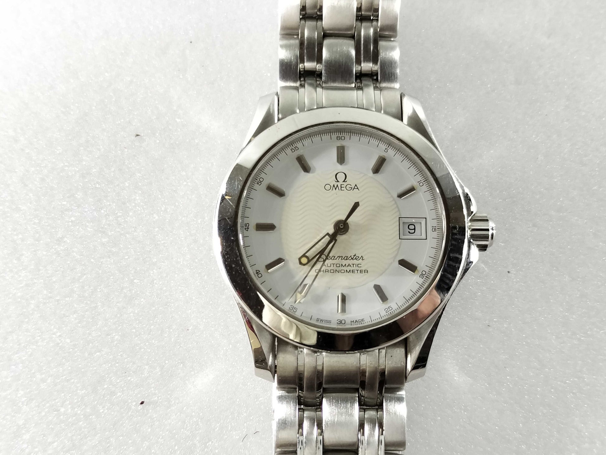 OMEGA Seamaster Men's Watch with Box and Crown