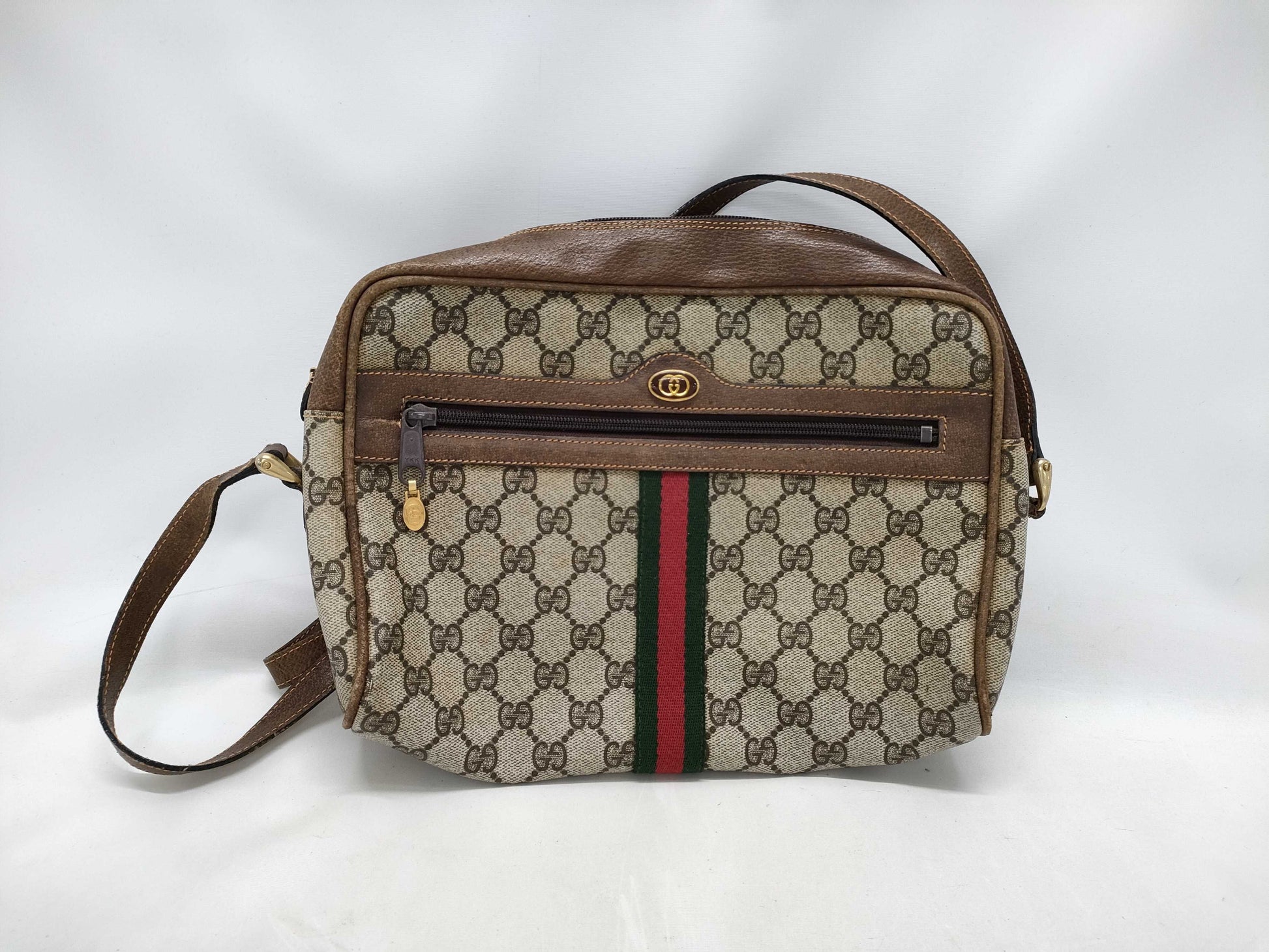 GUCCI Old Shoulder Bag