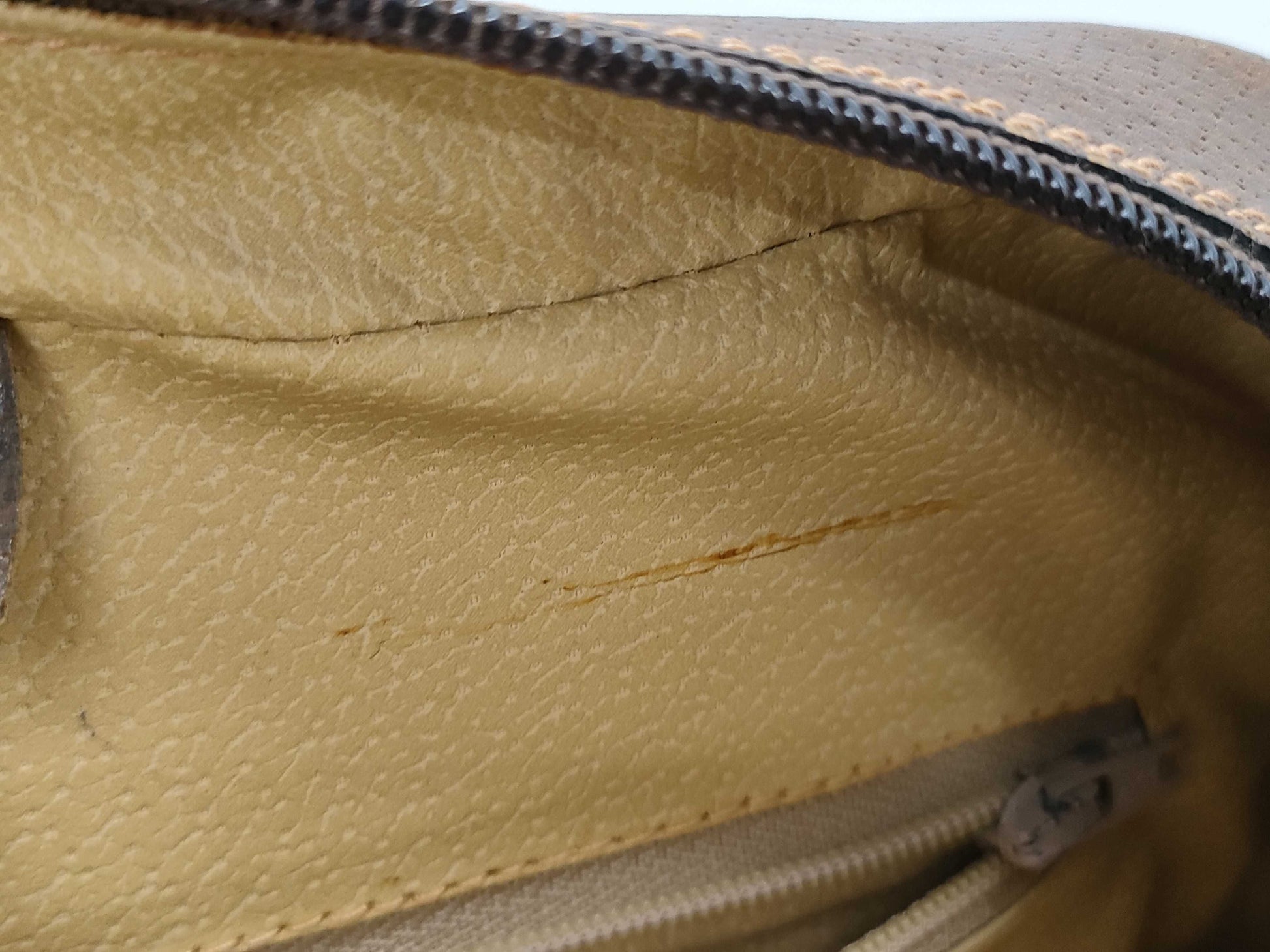 GUCCI Old Shoulder Bag