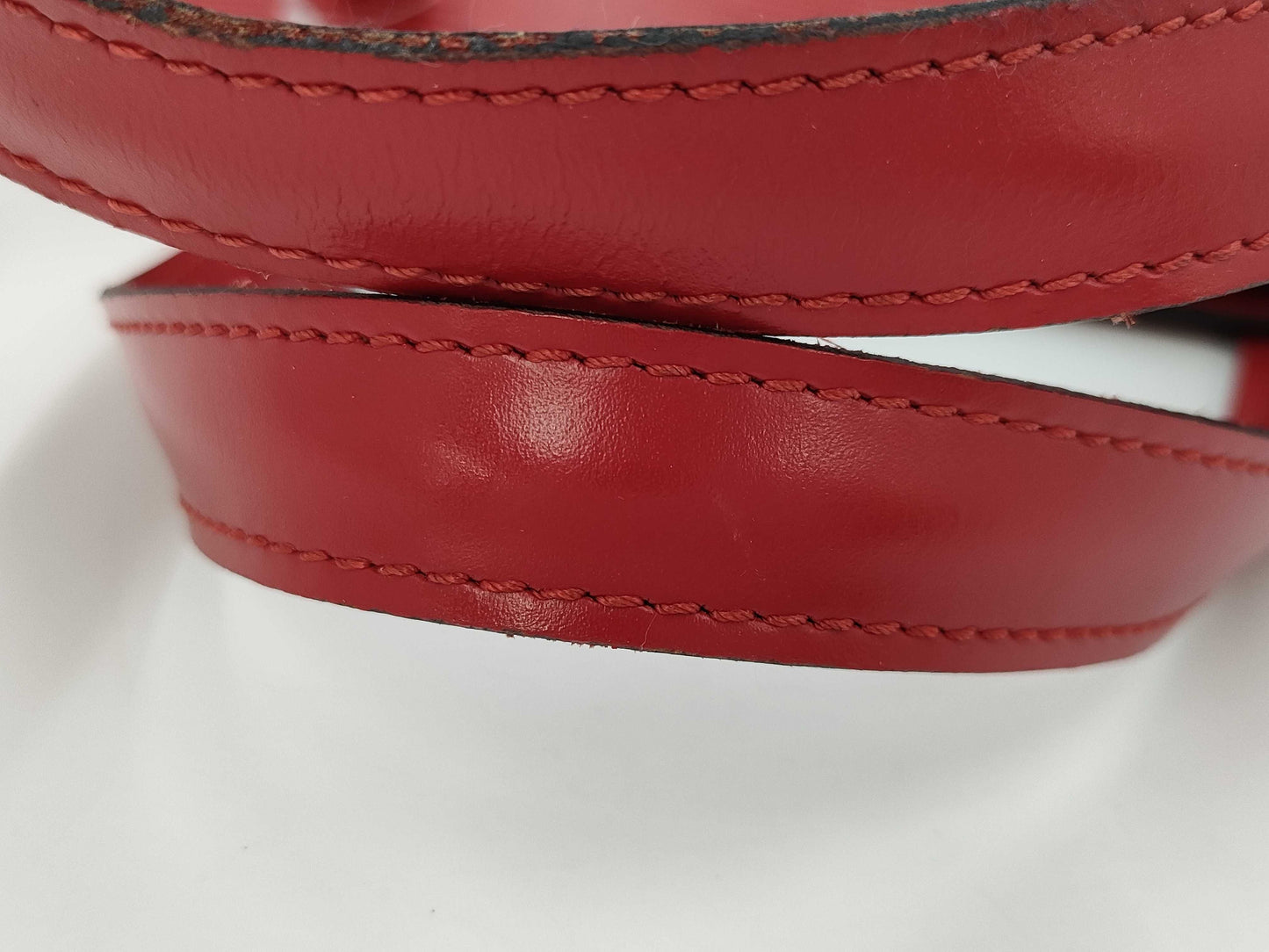 LOUIS VUITTON Epi Saint-Jacques Red Handbag