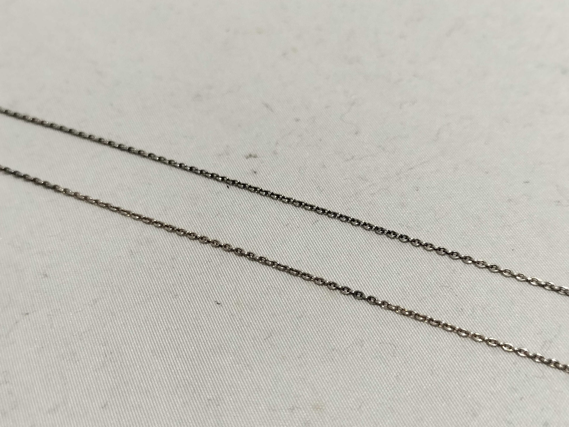 Tiffany & Co. Bean Necklace 2.8g Necklace