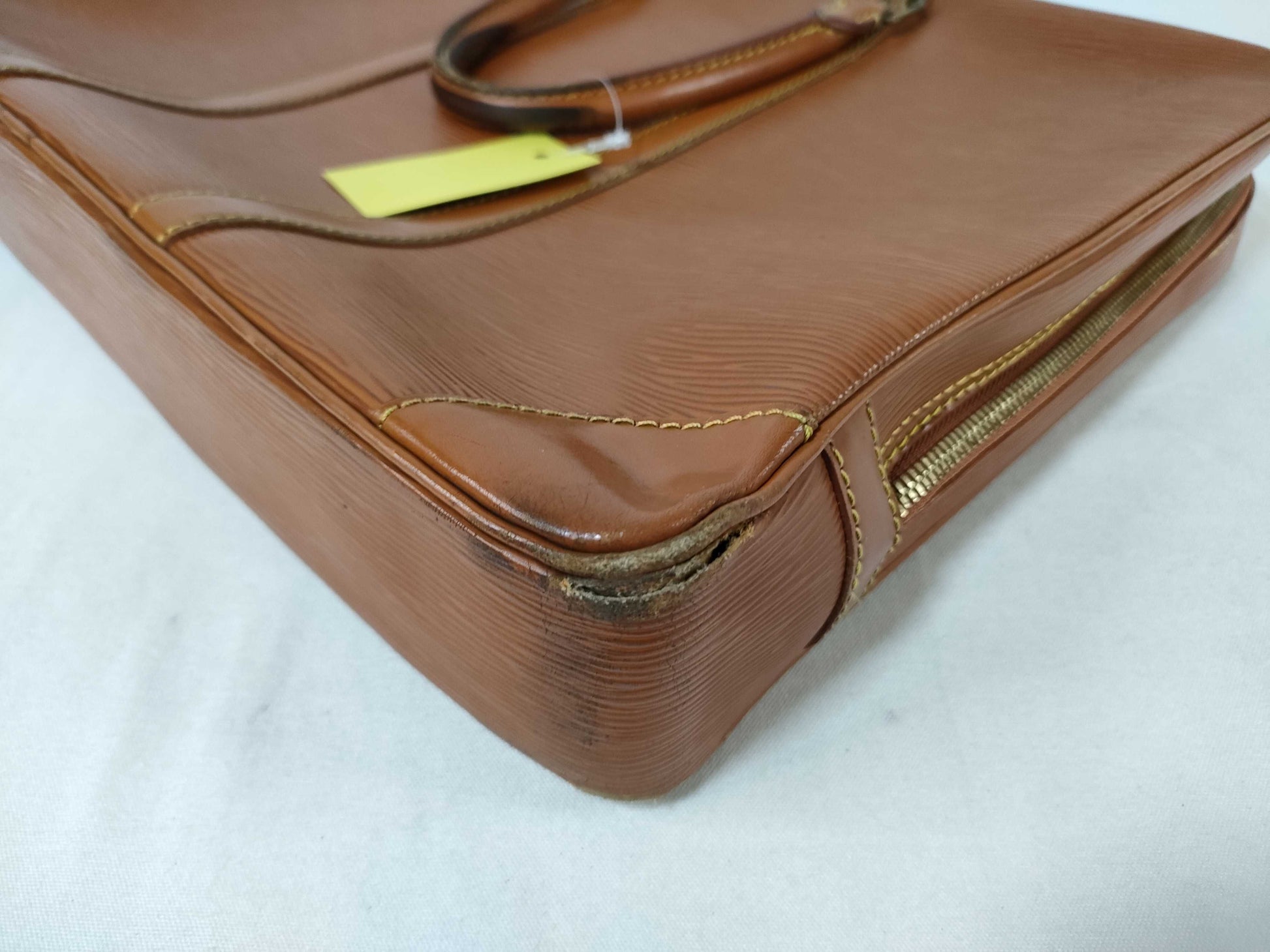 LOUIS VUITTON M59162 Epi Porte-Document Voyage M59162 Business Bag