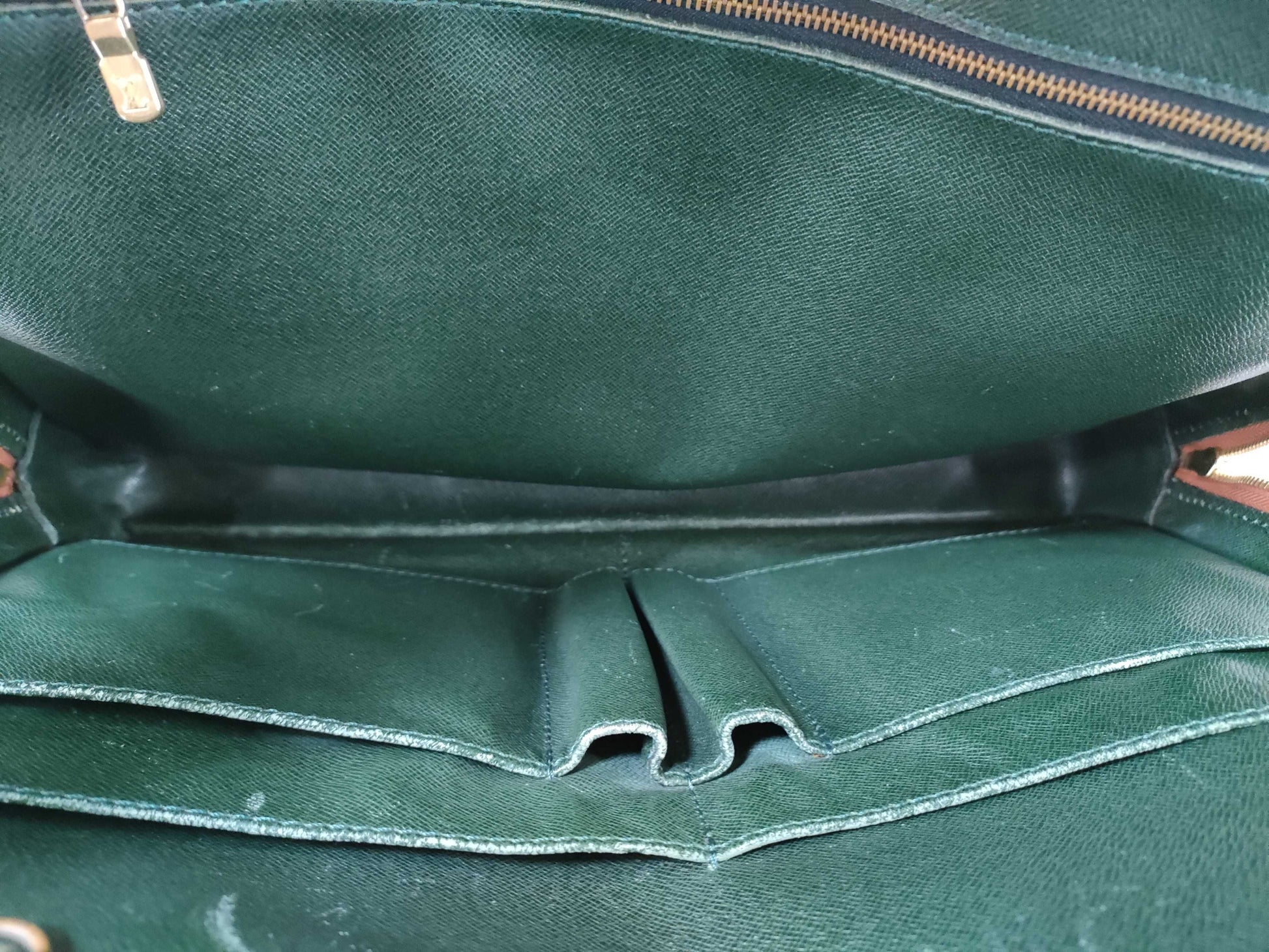 LOUIS VUITTON M59162 Epi Porte-Document Voyage M59162 Business Bag