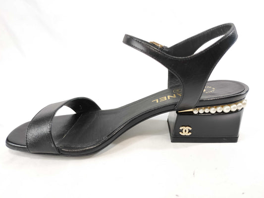 CHANEL Coco Mark/Pearl/Sandals Sandals