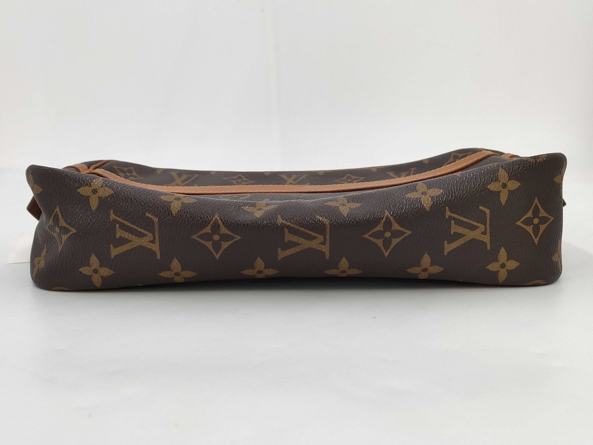 LOUIS VUITTON Monogram Compiègne 28 Second Bag