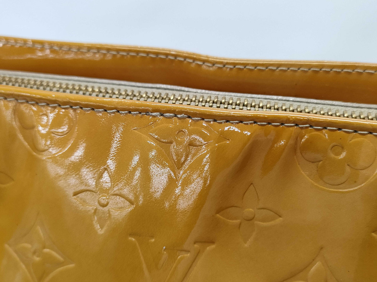 LOUIS VUITTON Vernis Houston Handbag