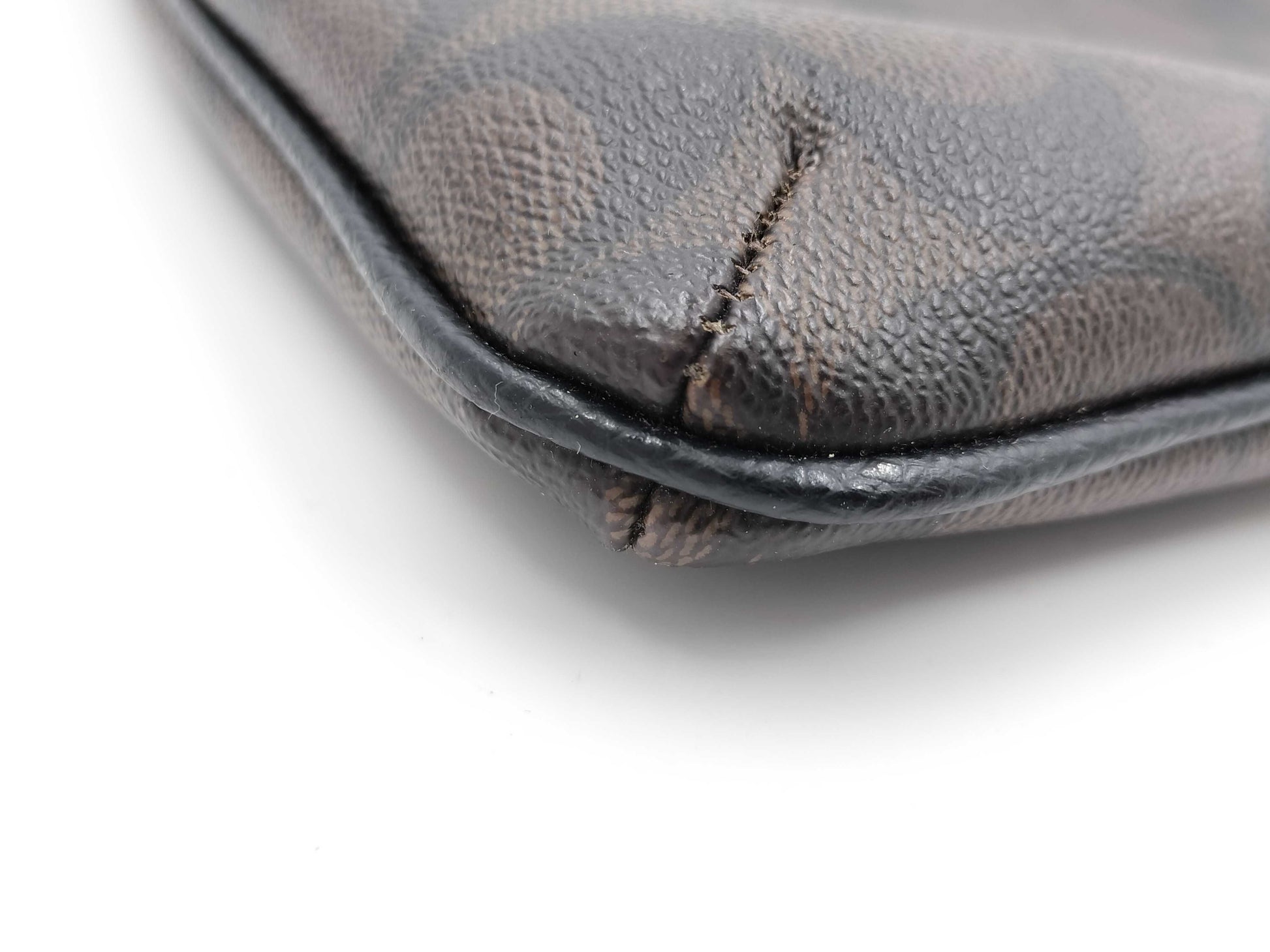 COACH Signature F35940 Shoulder Bag