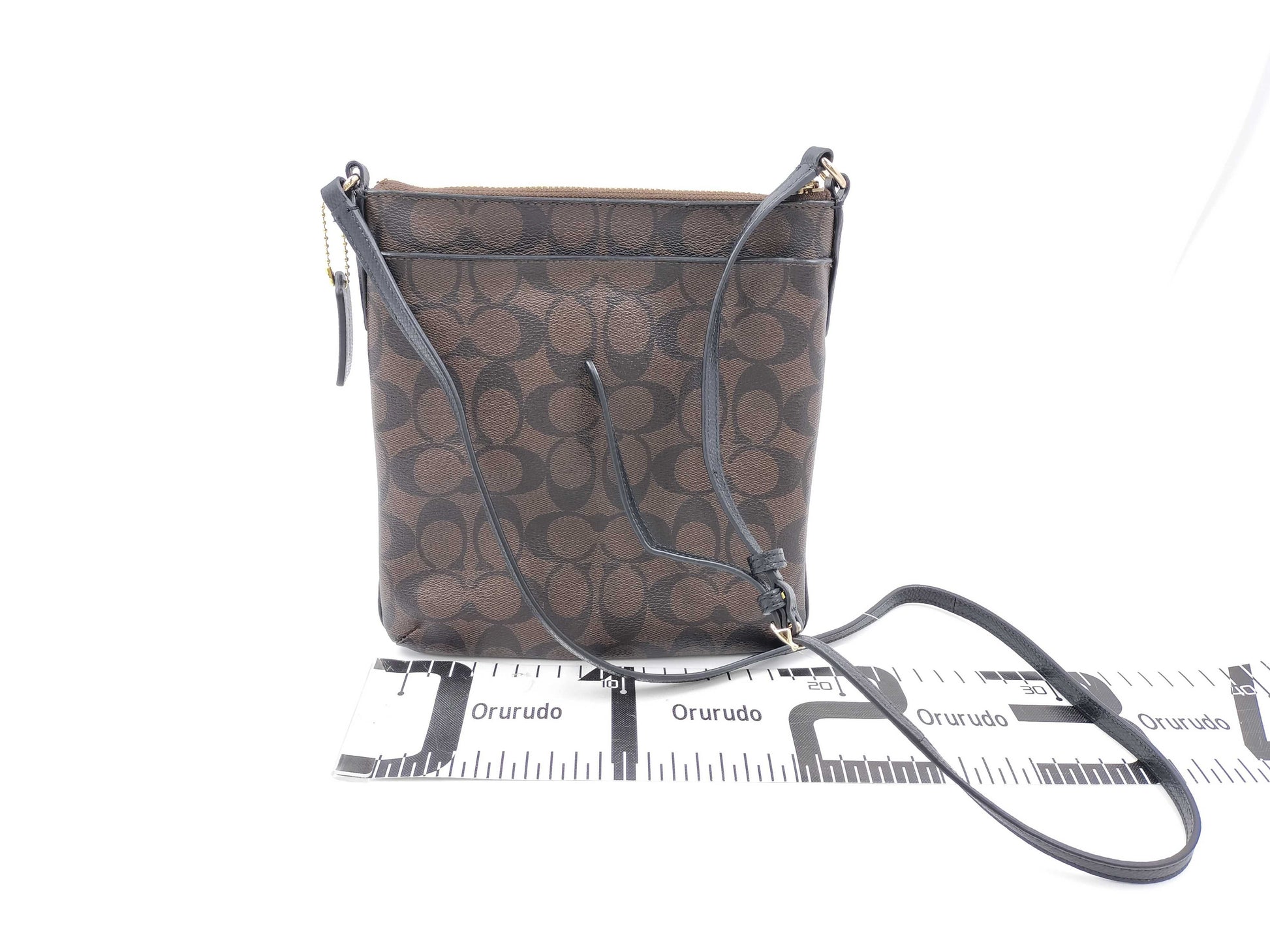 COACH Signature F35940 Shoulder Bag