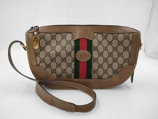 GUCCI GG Supreme Sherry Line Vintage Horizontal Shoulder Bag