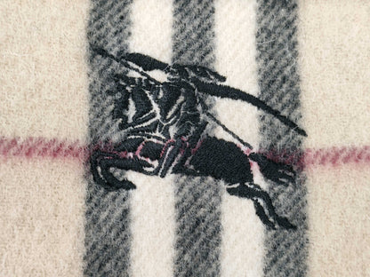 BURBERRY gift scarf