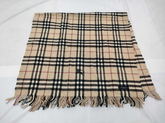 BURBERRY gift scarf