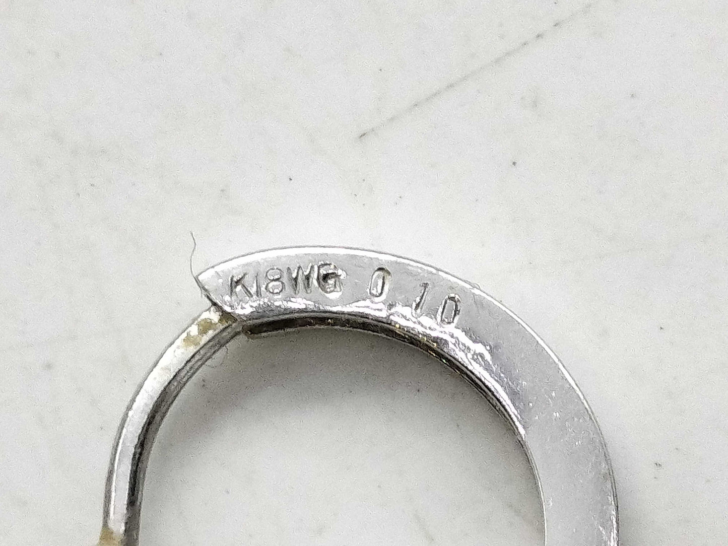 D0.10ct/0.10ct K18WG 2.0g Earrings 