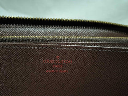 LOUIS VUITTON Damier Round Zip Wallet