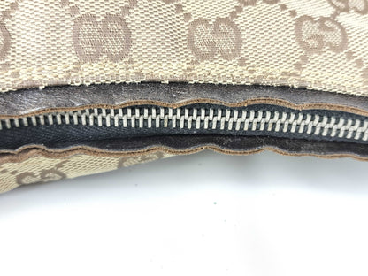GUCCI GG Canvas One-Shoulder Shoulder Bag