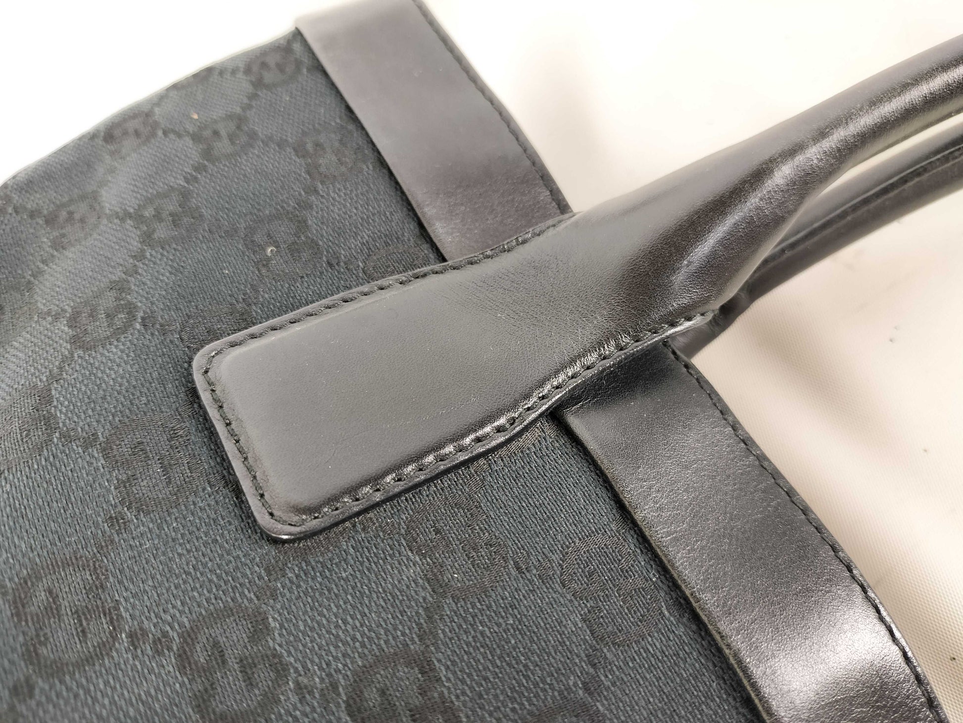 GUCCI GG Canvas GG Canvas Handbag