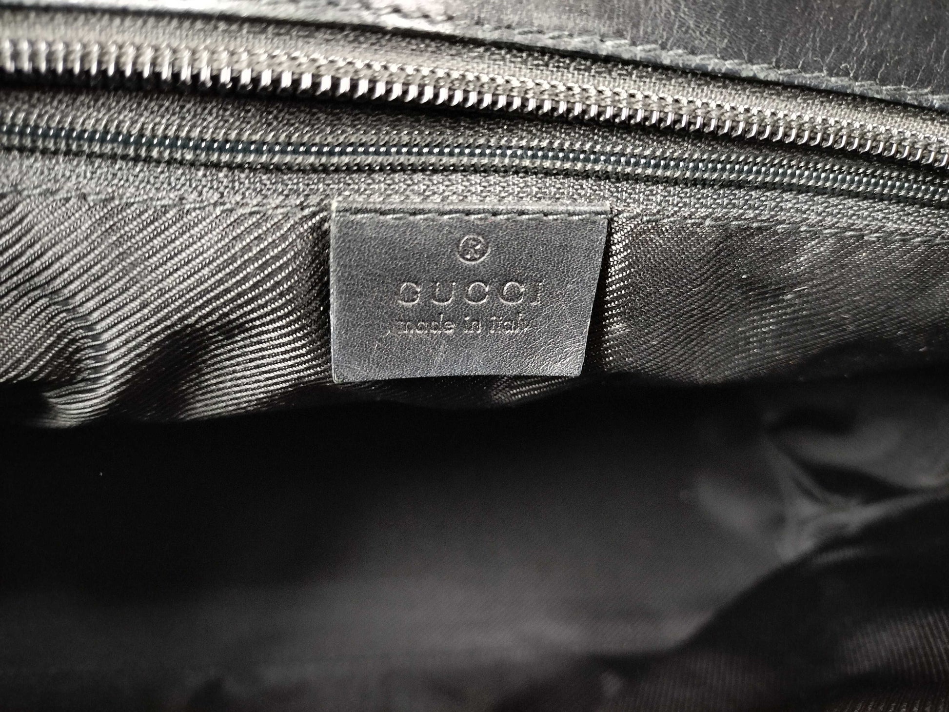 GUCCI GG Canvas GG Canvas Handbag