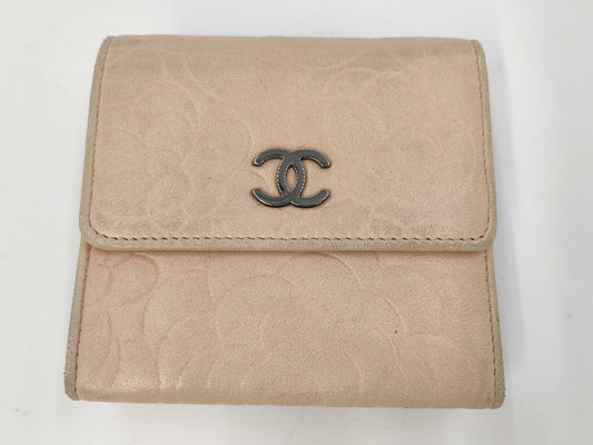 CHANEL Camellia Leather Bifold Wallet 13324695 with Box