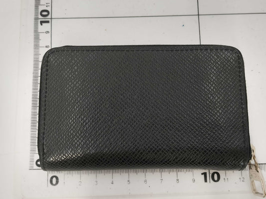 LOUIS VUITTON Taiga M30511 Coin Purse