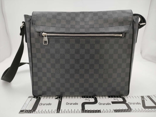 LOUIS VUITTON Damier Graphite N58029 Daniel MM Shoulder Bag