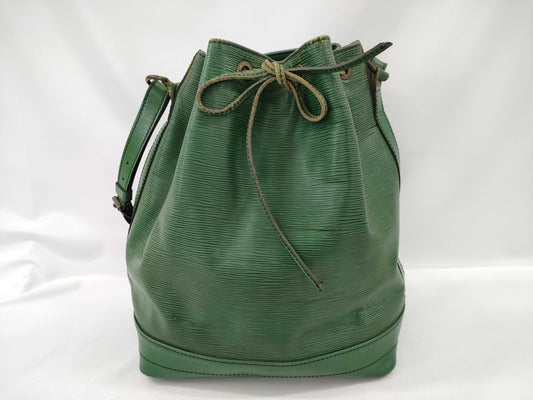 LOUIS VUITTON Epi Noe/Green Shoulder Bag