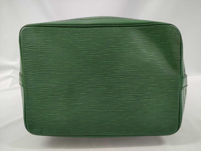 LOUIS VUITTON Epi Noe/Green Shoulder Bag
