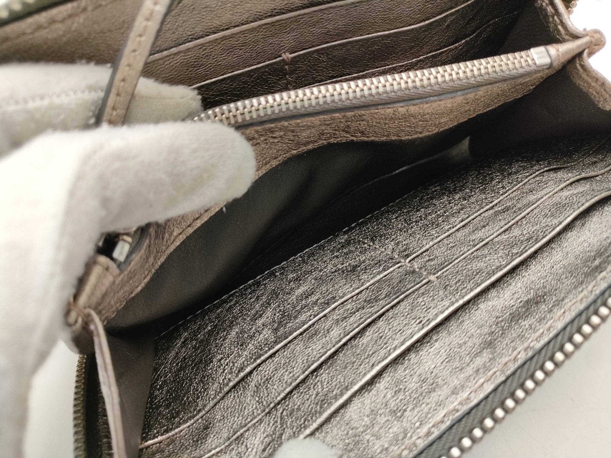 Chloe Round Zip Wallet*2 Wallet