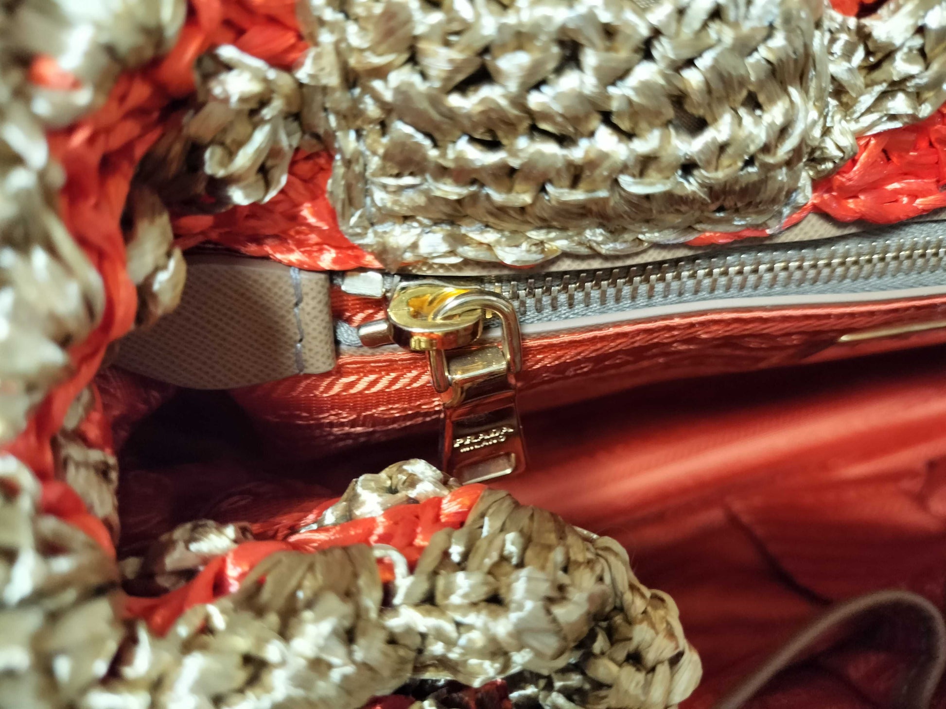 PRADA Raffia/BN2303 Tote Bag