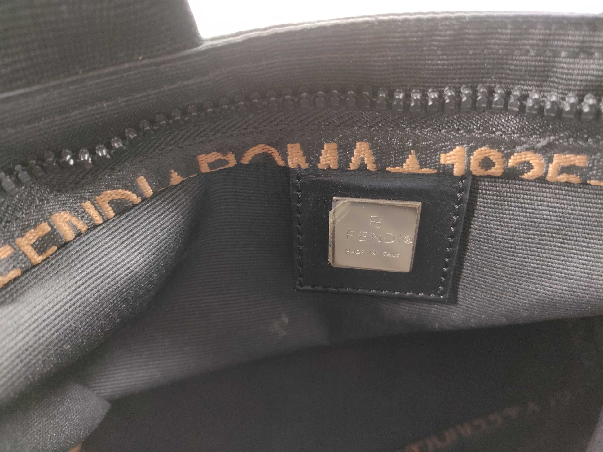 FENDI 2305 26488 handbag