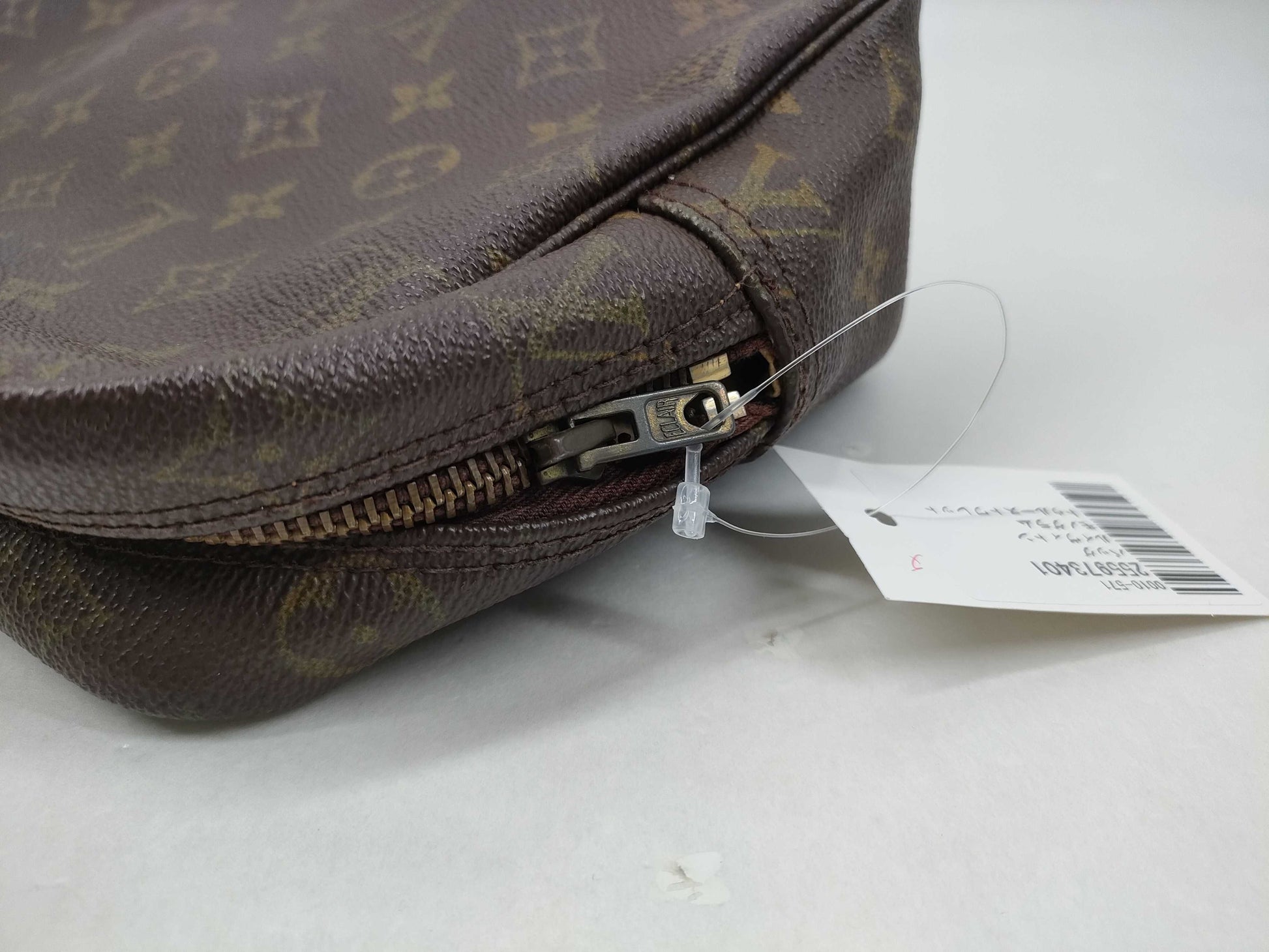 LOUIS VUITTON Monogram Truest Wallet Pouch