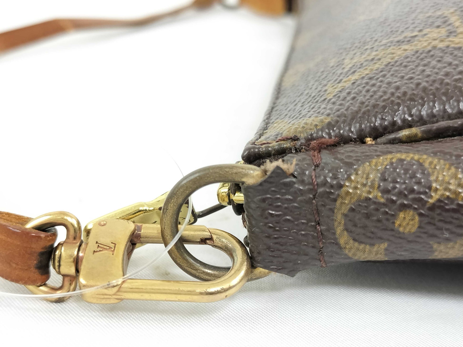 LOUIS VUITTON SL0061 Monogram M40712 Pochette Accessoires Handbag with ST