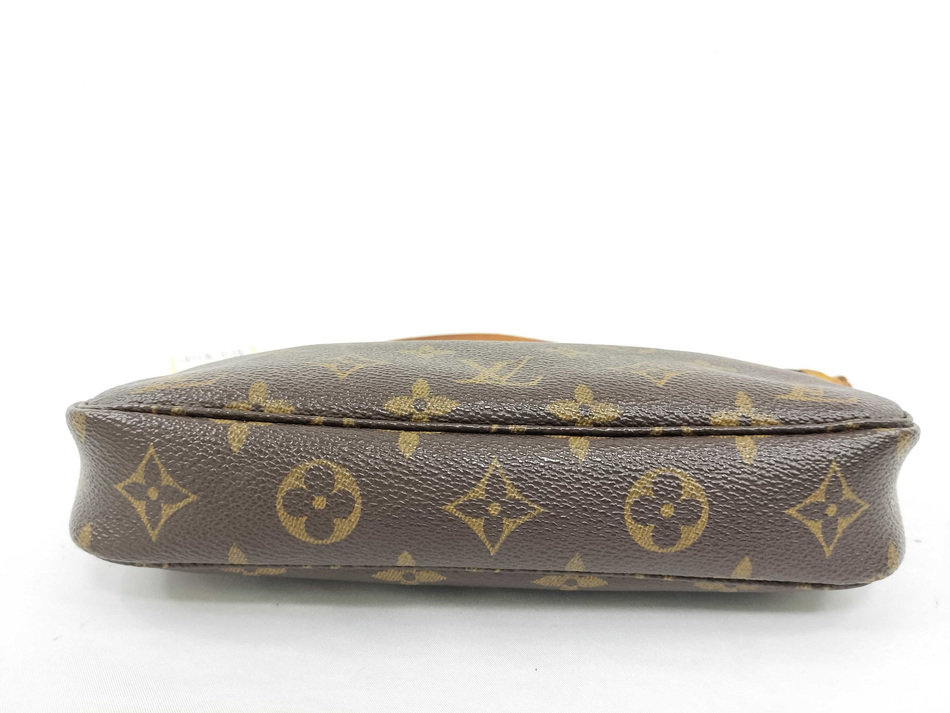 LOUIS VUITTON SL0061 Monogram M40712 Pochette Accessoires Handbag with ST